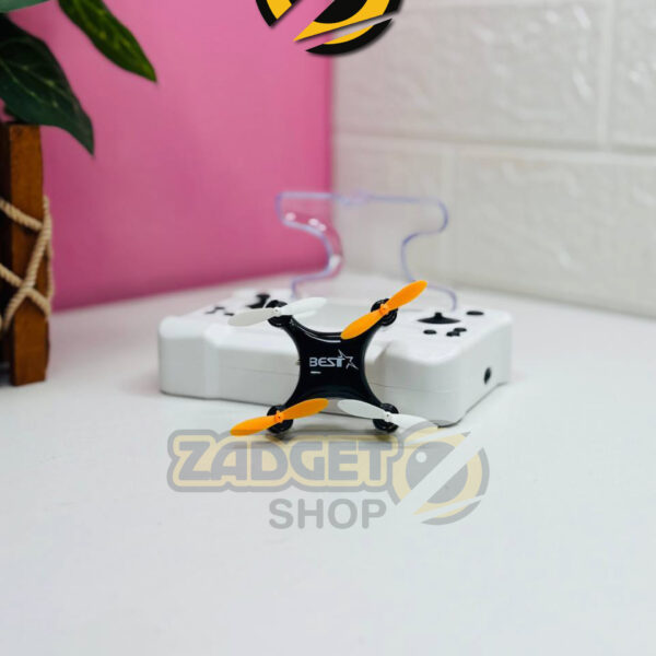 Mini Aerobat HC702 D0309 black four-axis indoor drone with white 2.4GHz remote controller